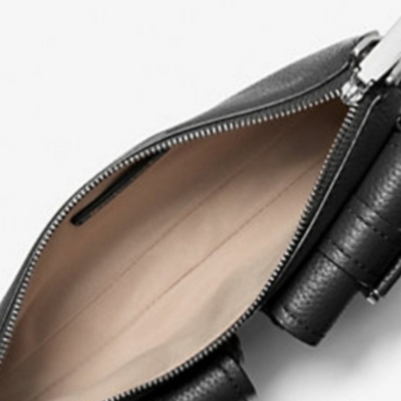 MICHAEL KORS Small Zoe Black Leather Shoulder Pochette Bag - Picture 3 of 4